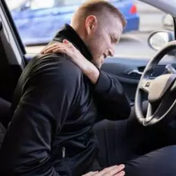Potíže vycházející z časté jízdy autem