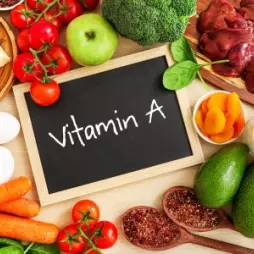 Vitamín A: Klíč ke zdraví zraku, kůže a imunitního systému