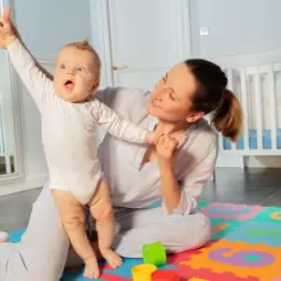 Psychomotorický vývoj dítěte – 11. až 12. měsíc