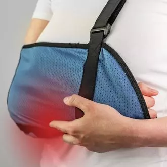 První pomoc po úrazu lokte