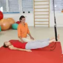 Posilování zadní strany stehen a hýždí